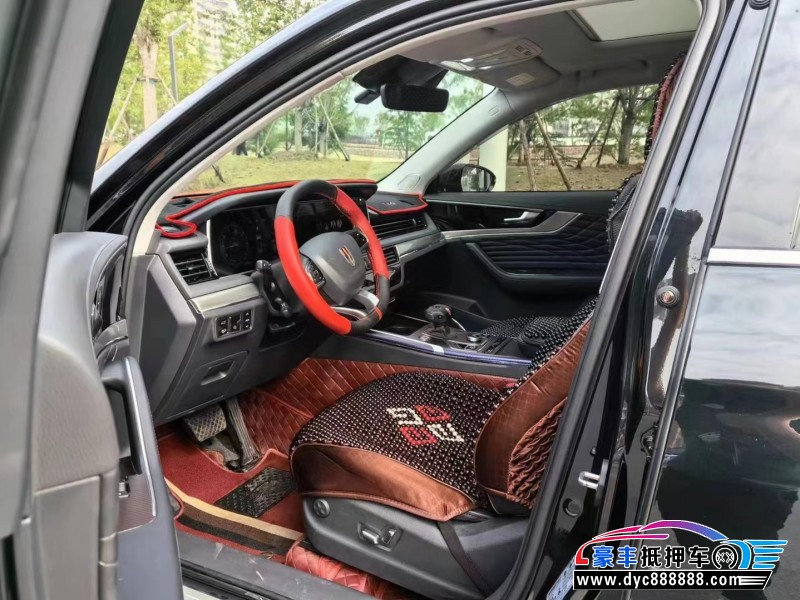 22年红旗HS5SUV抵押车出售