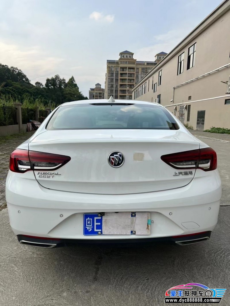 21年别克君威轿车抵押车出售