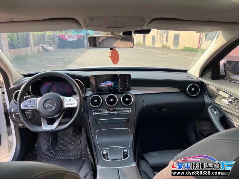 20年奔驰C轿车抵押车出售