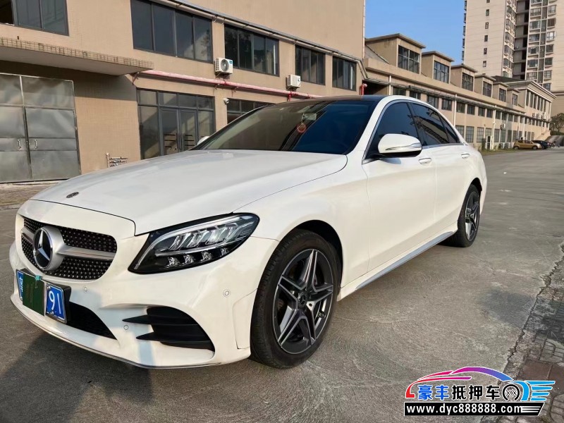 20年奔驰C轿车抵押车出售