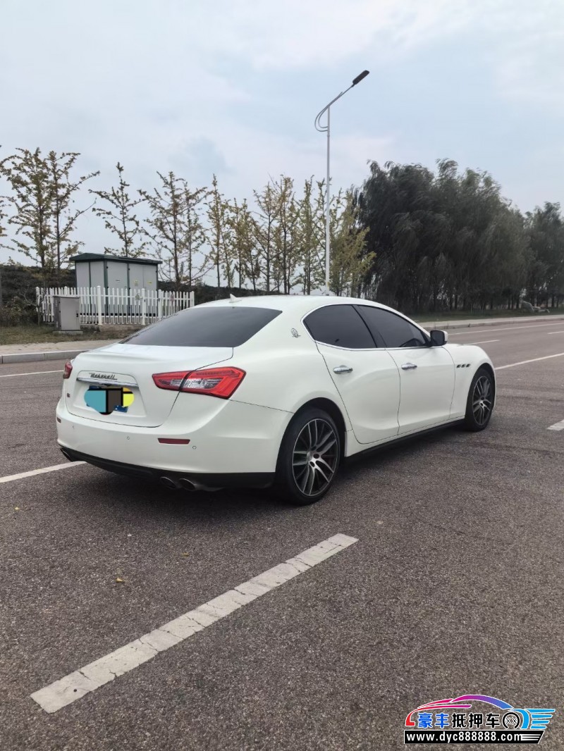 15年玛莎拉蒂Ghibli轿车抵押车出售