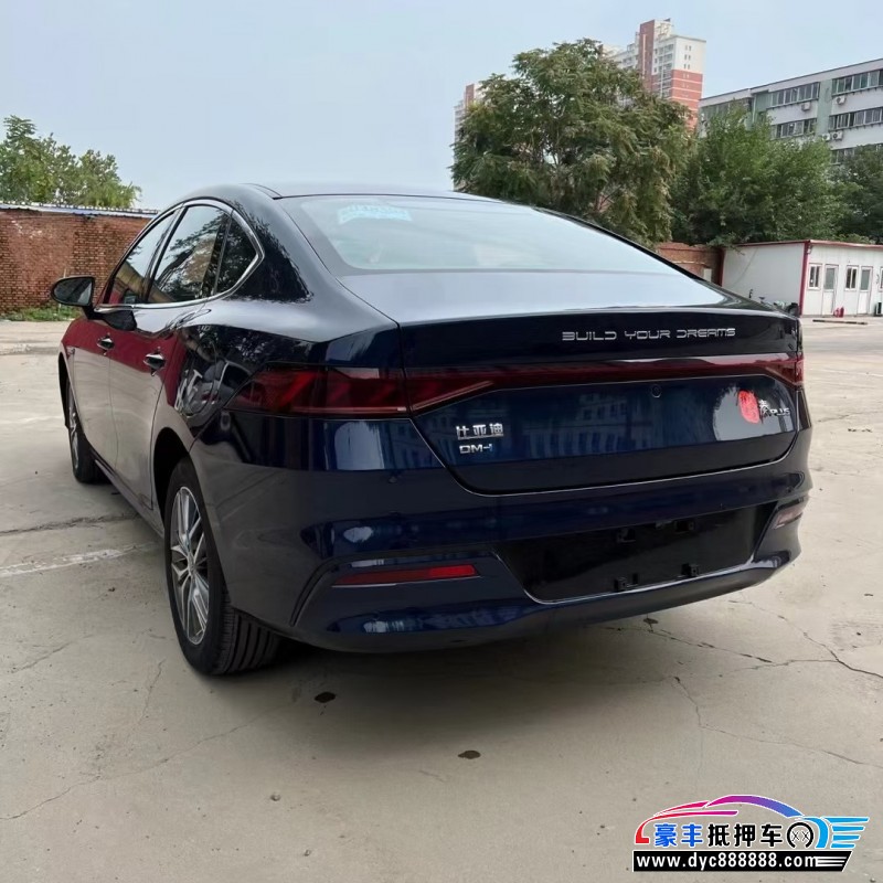 23年比亚迪秦轿车抵押车出售