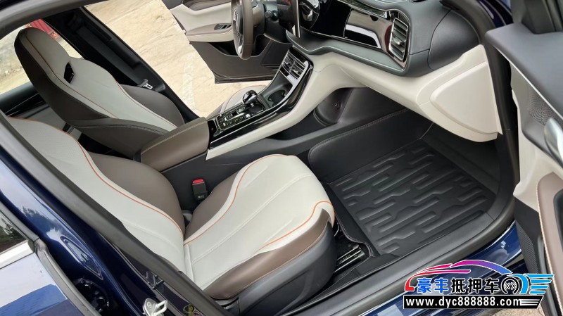 23年比亚迪秦轿车抵押车出售