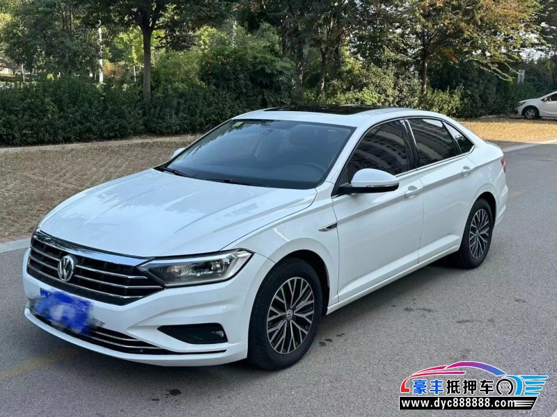 21年大众速腾轿车抵押车出售