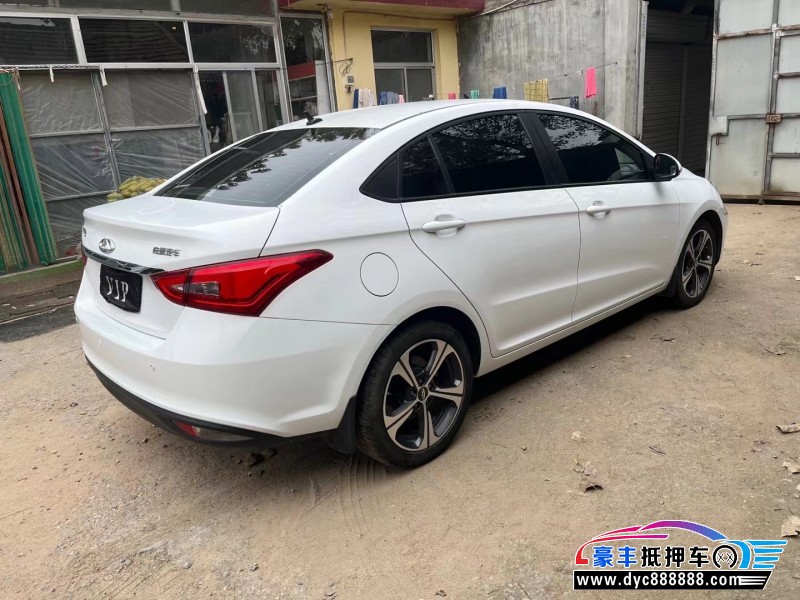 21年奇瑞艾瑞泽5轿车抵押车出售