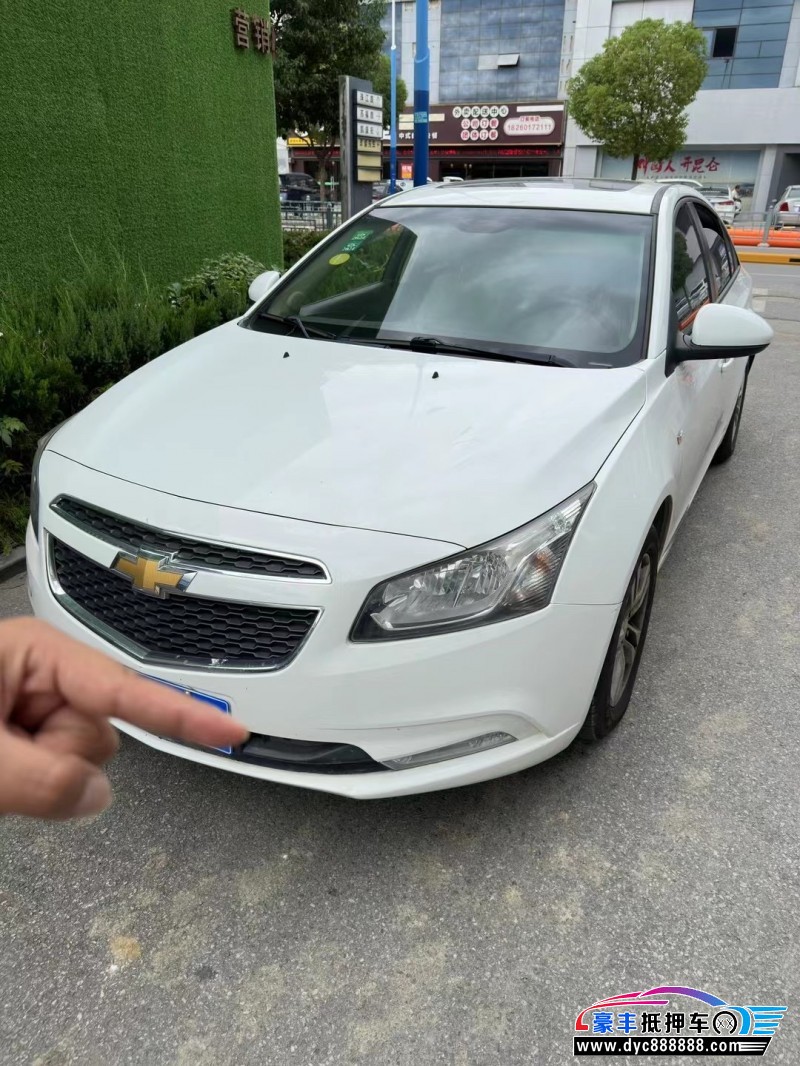16年雪佛兰科鲁兹轿车抵押车出售