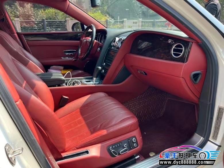 16年宾利飞驰轿车抵押车出售