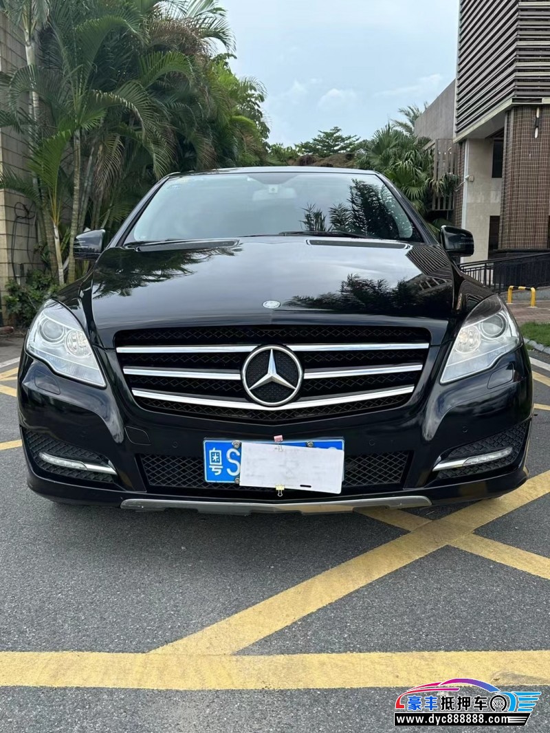 17年奔驰R轿车抵押车出售