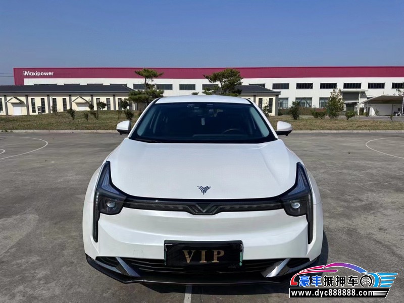 23年哪吒U轿车抵押车出售