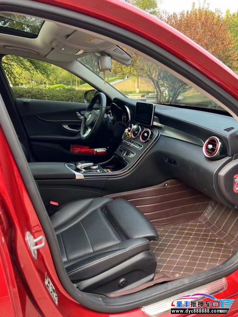 17年奔驰C轿车抵押车出售