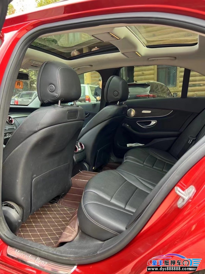 17年奔驰C轿车抵押车出售