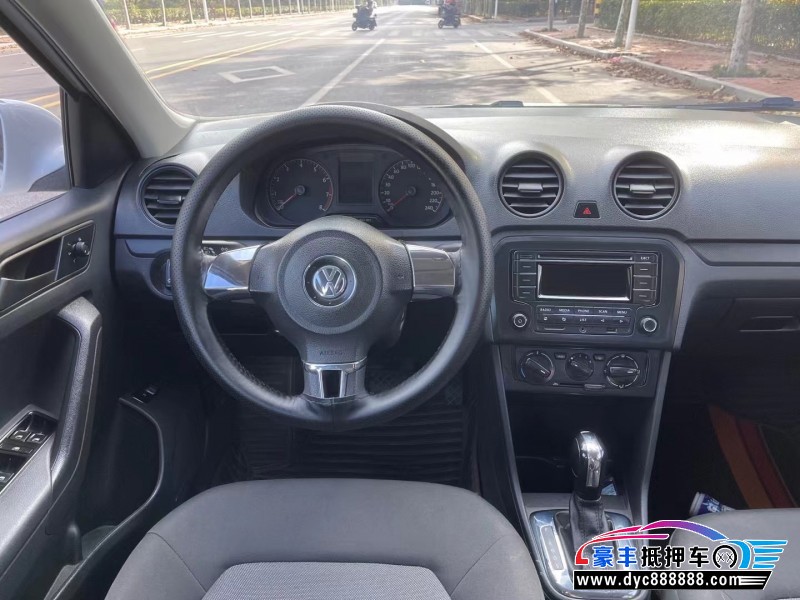 16年大众捷达轿车抵押车出售