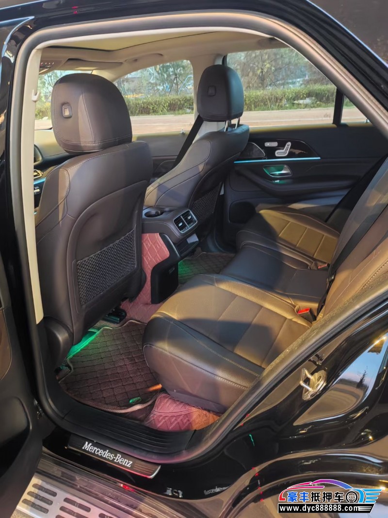 22年奔驰GLESUV抵押车出售