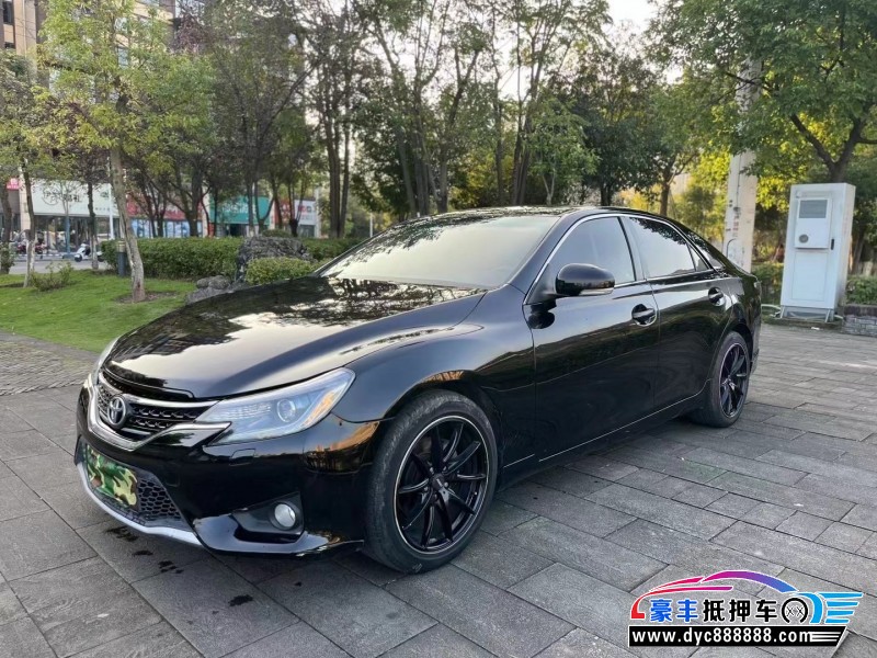 14年丰田锐志轿车抵押车出售