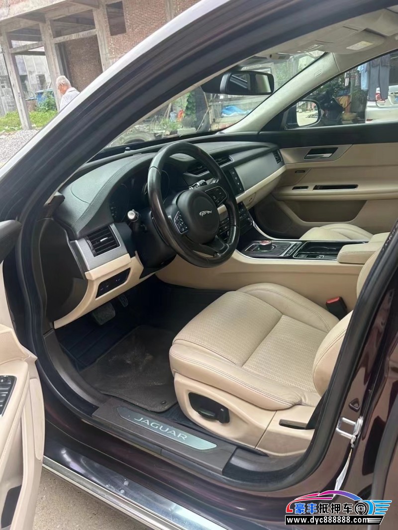 17年捷豹XFL轿车抵押车出售