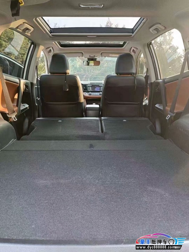 19年丰田RAV4荣放SUV抵押车出售