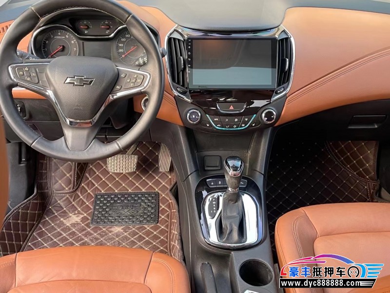 15年雪佛兰科鲁兹轿车抵押车出售