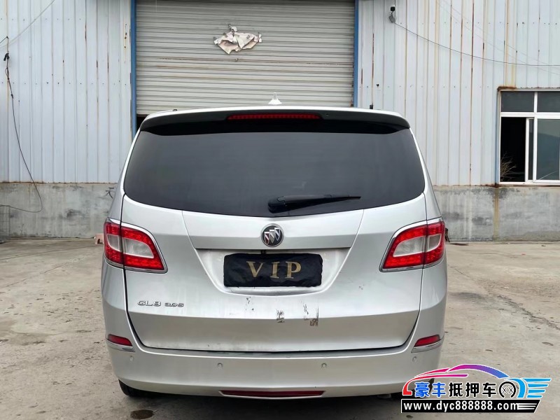 13年别克GL8MPV抵押车出售