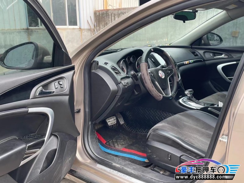 16年别克君威轿车抵押车出售