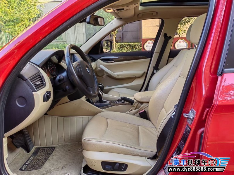 12年宝马X1轿车抵押车出售