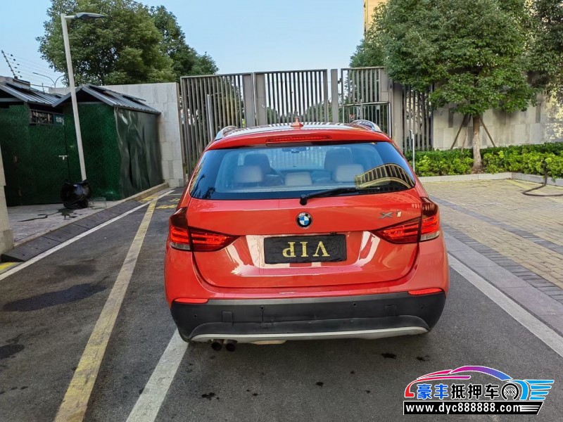 12年宝马X1轿车抵押车出售