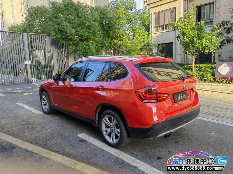 12年宝马X1轿车抵押车出售