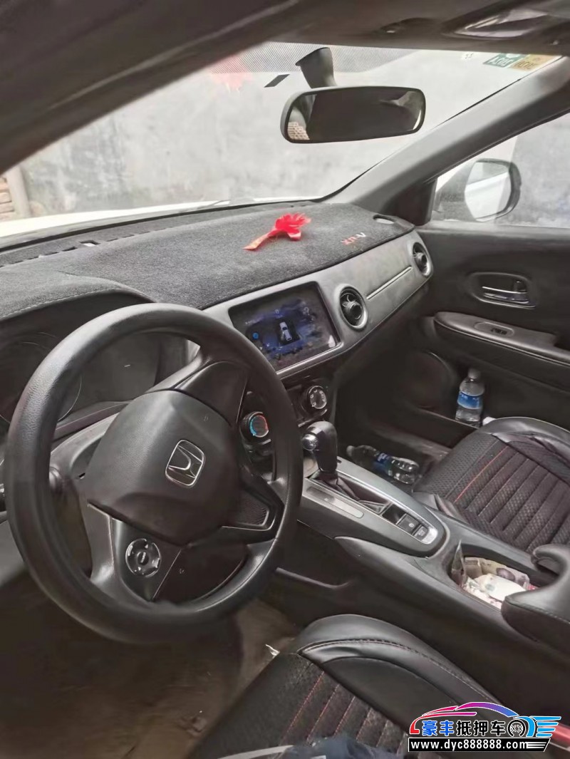 16年本田XRV轿车抵押车出售