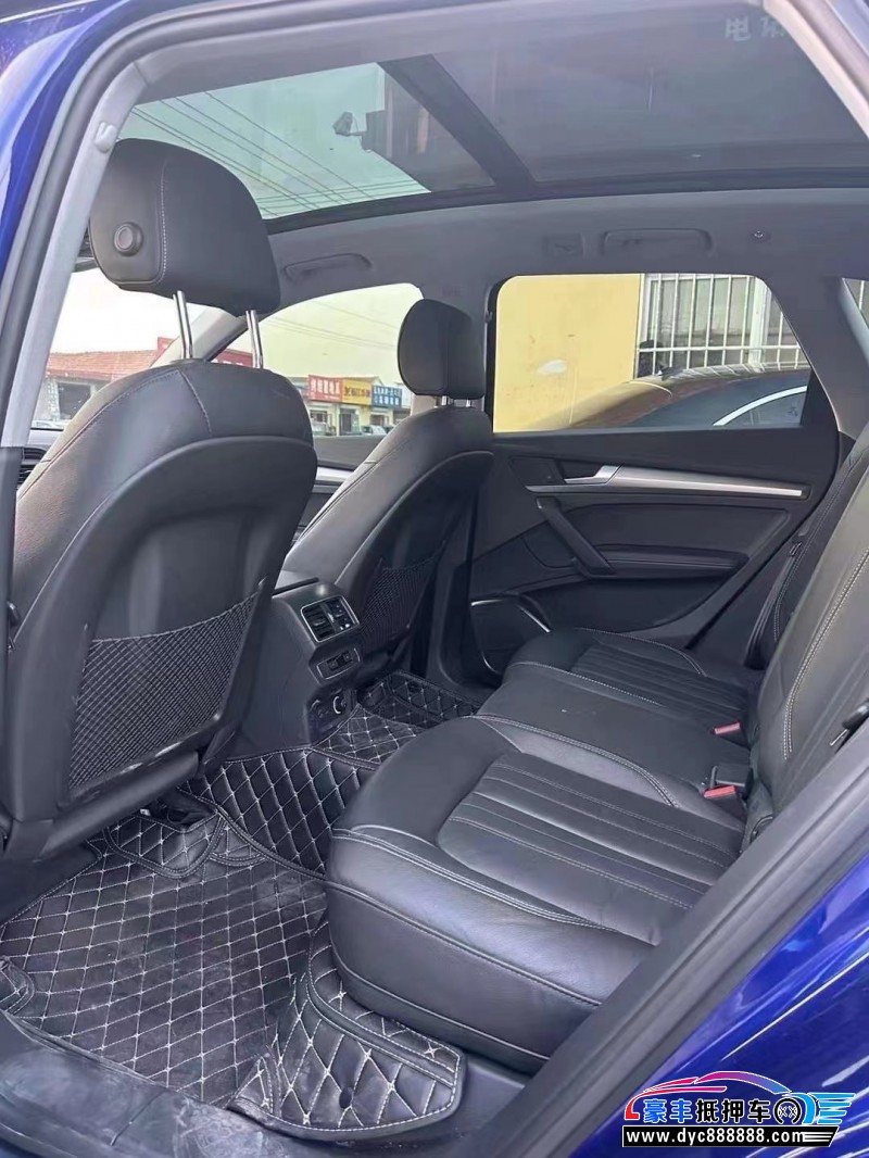 21年奥迪Q5轿车抵押车出售