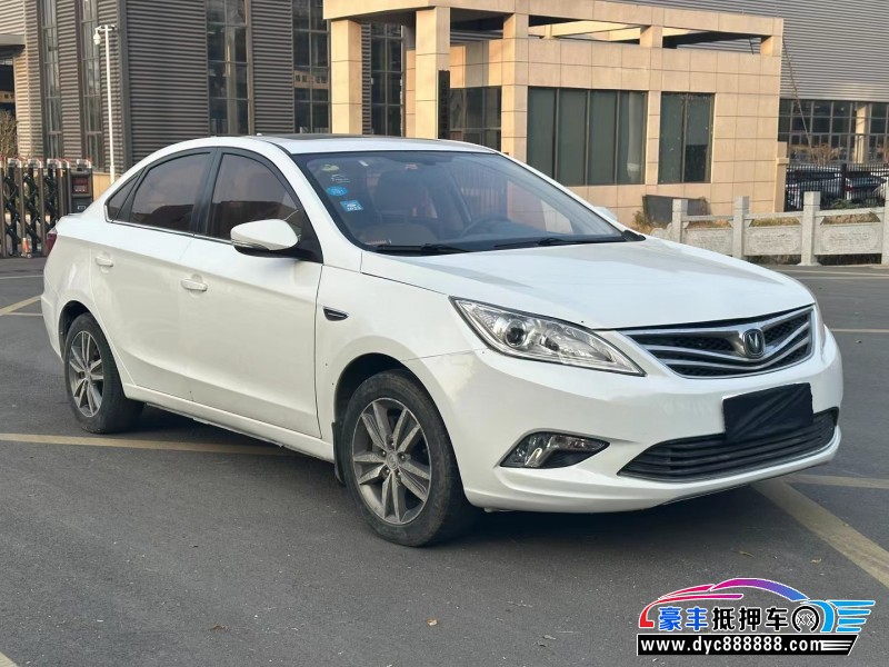 16年长安逸动轿车抵押车出售