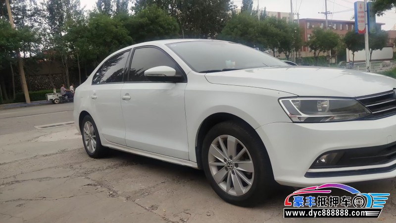 17年大众速腾轿车抵押车出售