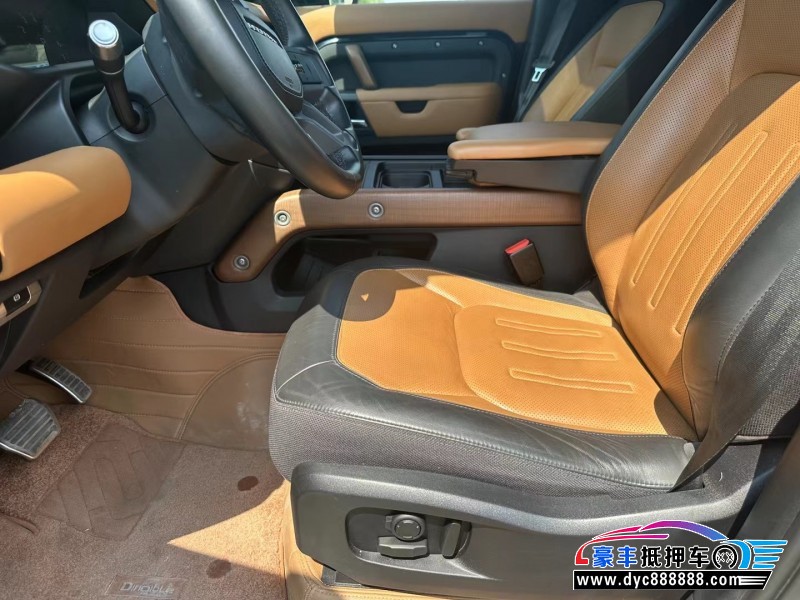 21年路虎卫士轿车抵押车出售