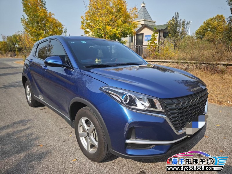 23年东风风光500轿车抵押车出售