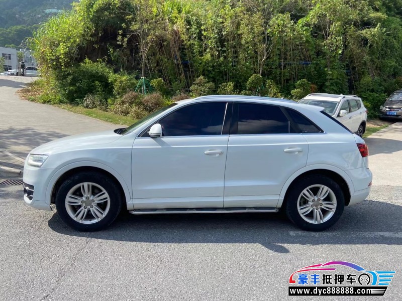 13年奥迪Q3轿车抵押车出售