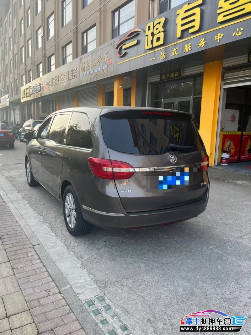 15年别克GL8轿车抵押车出售