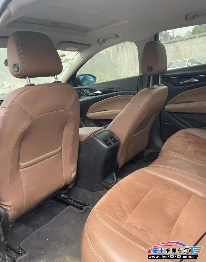 19年别克君威轿车抵押车出售