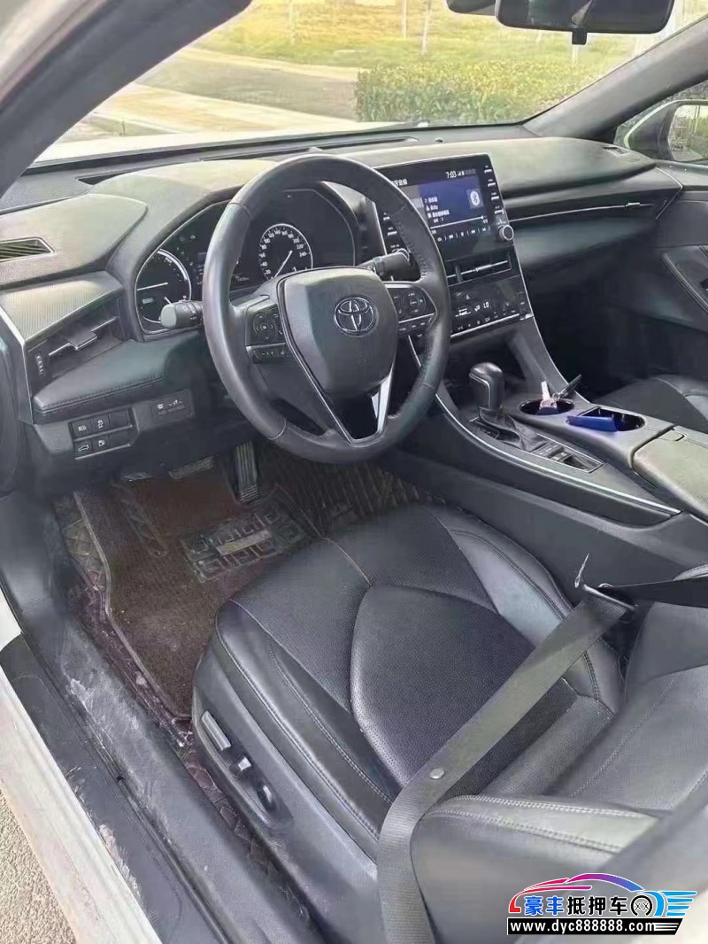 21年丰田亚洲龙轿车抵押车出售