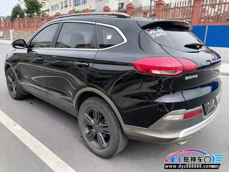 19年猎豹汽车CS10轿车抵押车出售