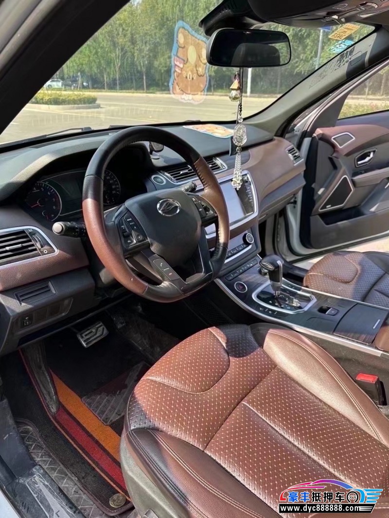 17年陆风X7轿车抵押车出售