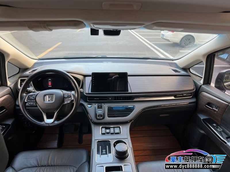 22年本田奥德赛MPV抵押车出售