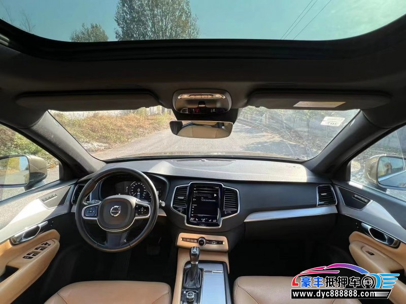 17年沃尔沃XC90轿车抵押车出售
