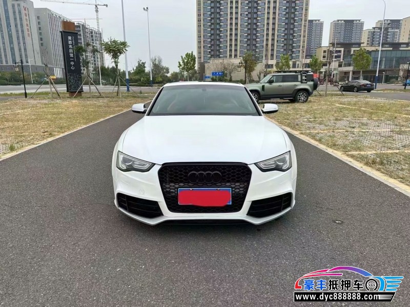 12年奥迪S5轿车抵押车出售