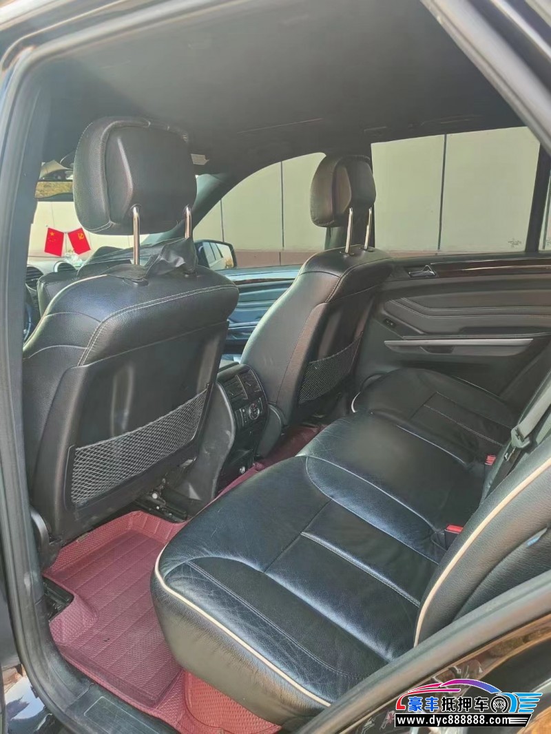 11年奔驰MLSUV抵押车出售