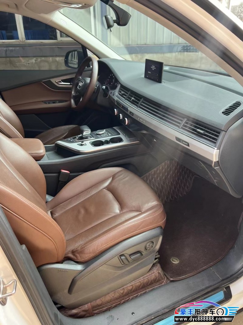 19年奥迪Q7SUV抵押车出售