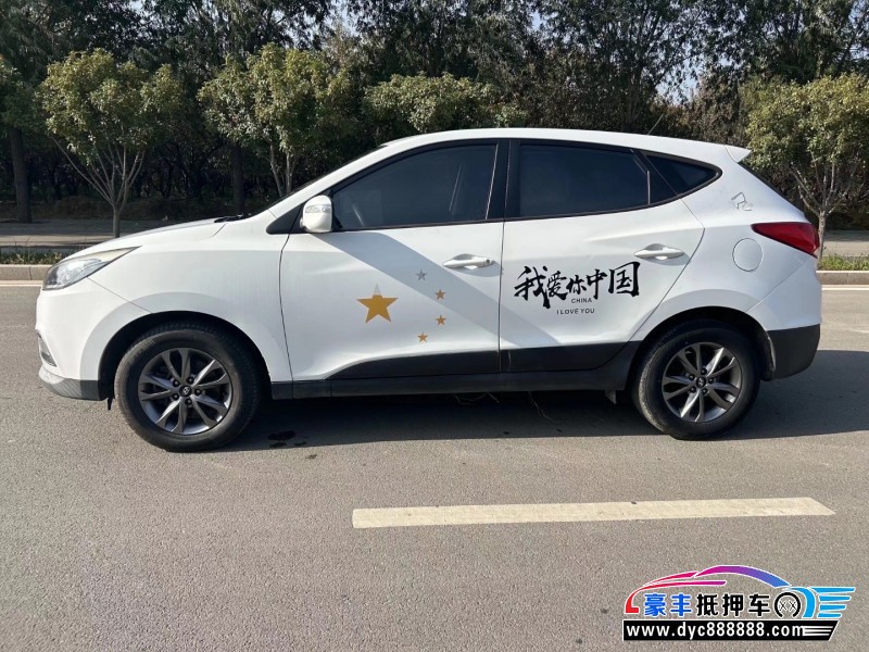 14年现代ix35SUV抵押车出售