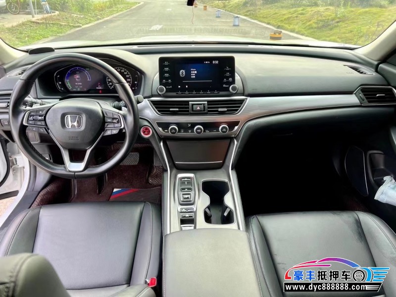 21年本田雅阁轿车抵押车出售