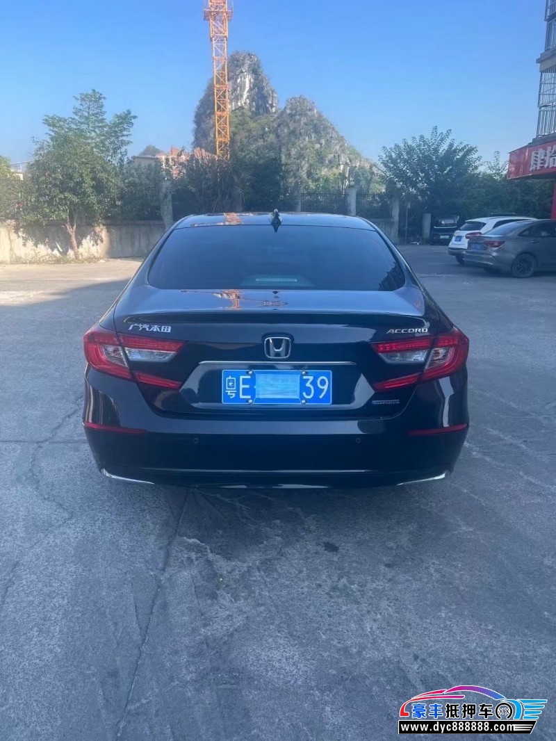 21年本田雅阁轿车抵押车出售