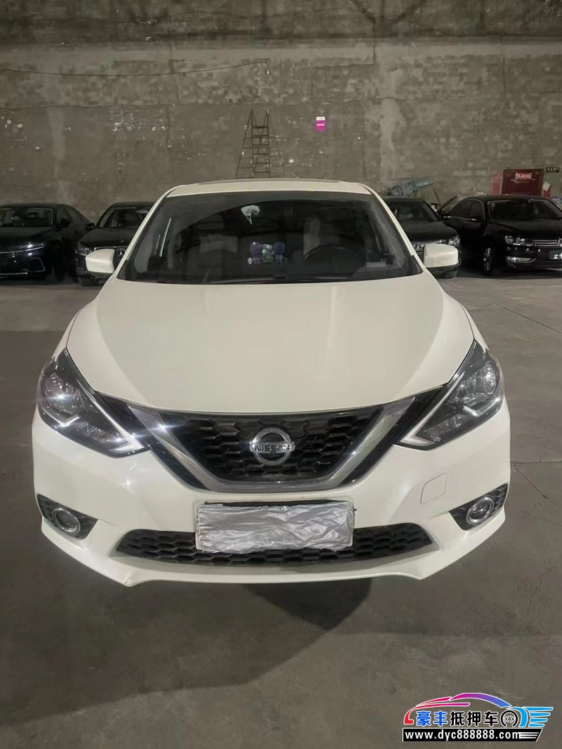 22年日产轩逸轿车抵押车出售