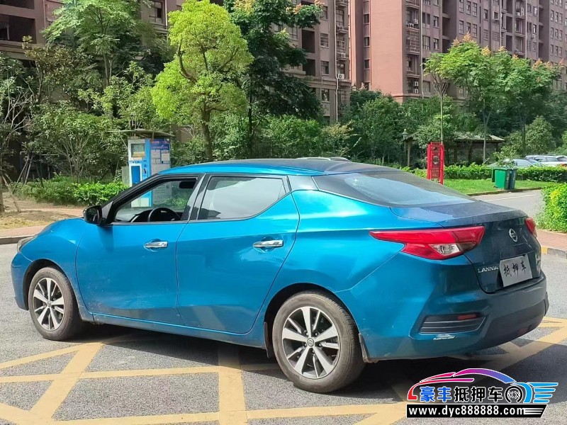 19年日产蓝鸟轿车抵押车出售