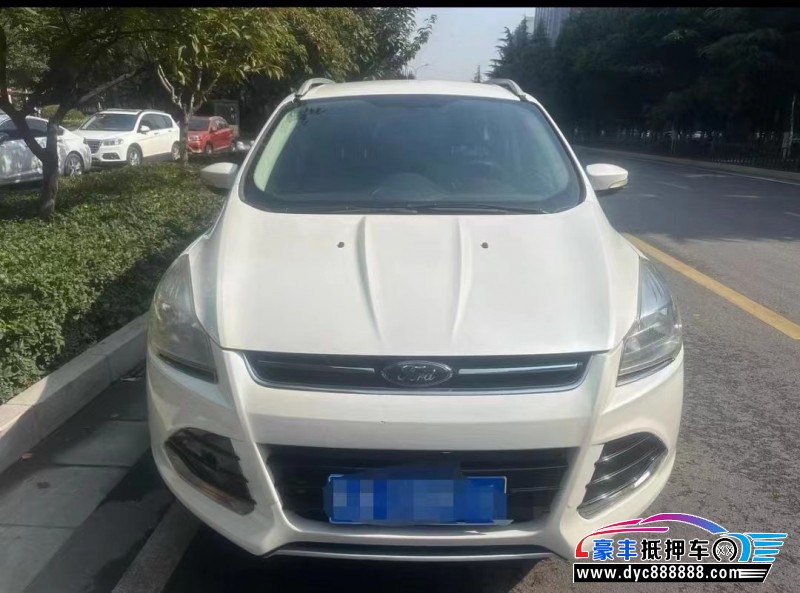 15年福特翼虎轿车抵押车出售