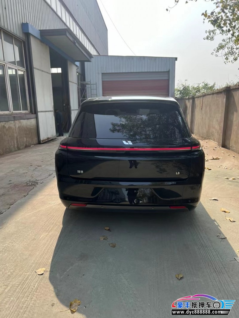 23年理想L8SUV抵押车出售